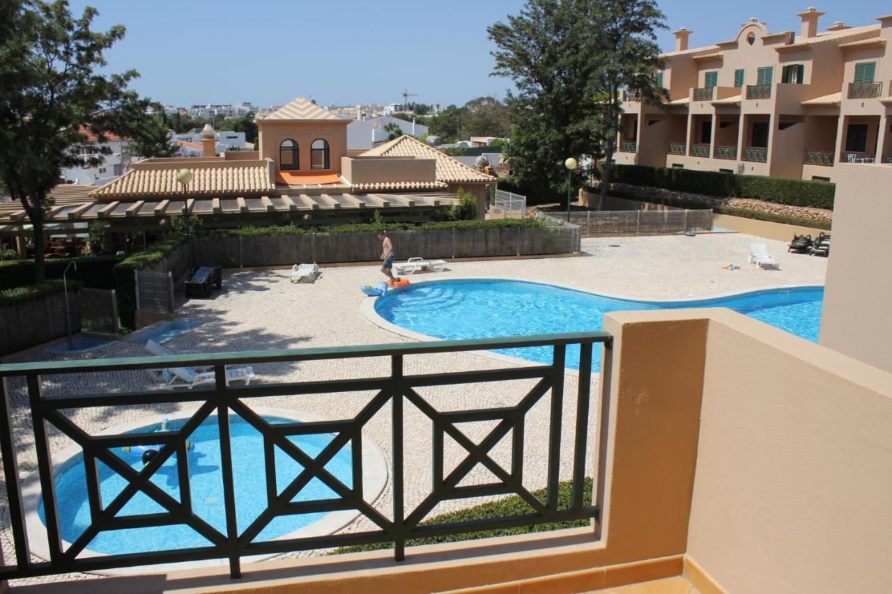 Villa V2 Aa Olhos de Agua (Albufeira) Exterior foto