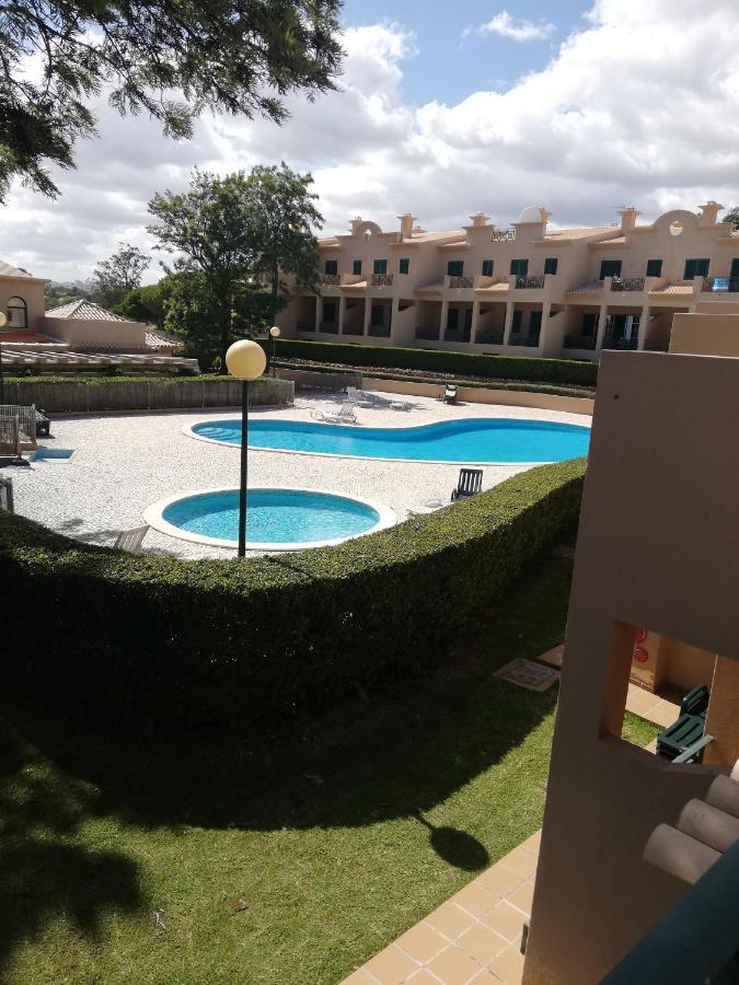 Villa V2 Aa Olhos de Agua (Albufeira) Exterior foto